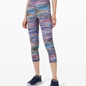 NWT Lululemon Wunder Train HR Crop 21”